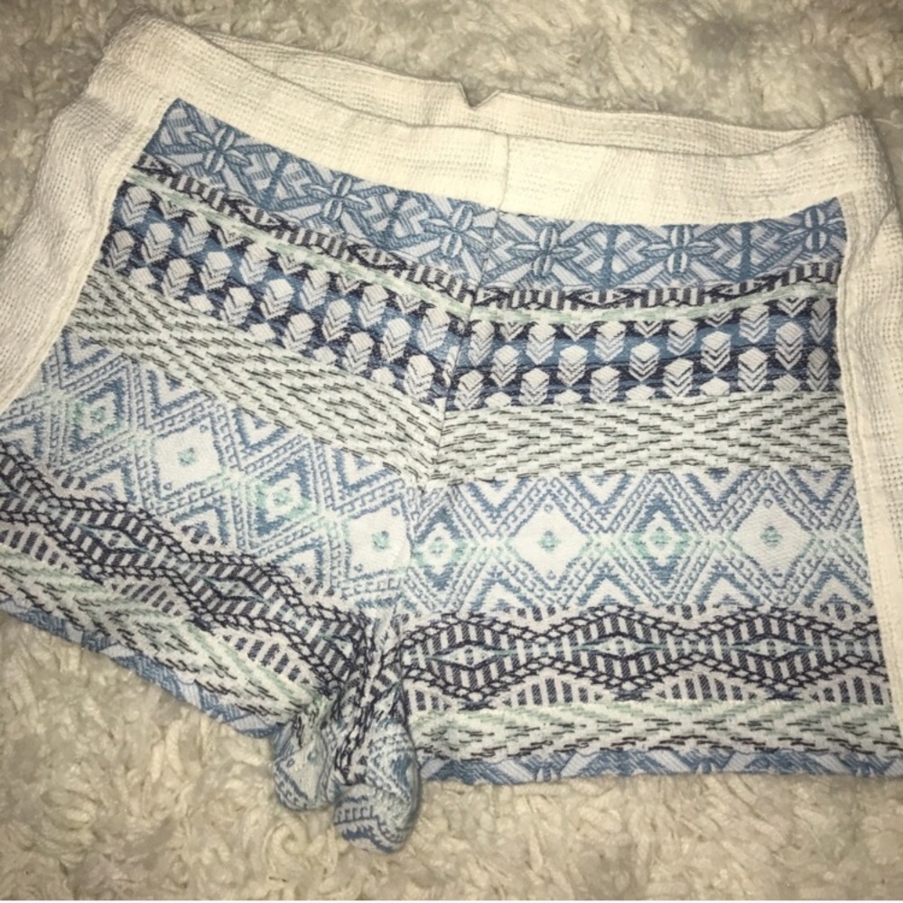 Tribal printed shorts